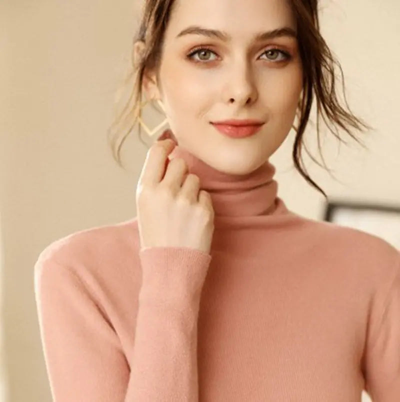 Women's Fitted Cashmere Turtleneck Sweater (Fall/Winter)