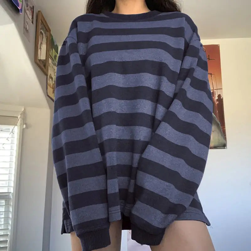Women's Striped Long Sleeve Crew Neck Sweatshirt