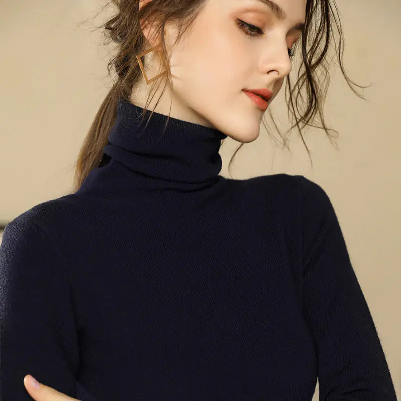 Women's Fitted Cashmere Turtleneck Sweater (Fall/Winter)