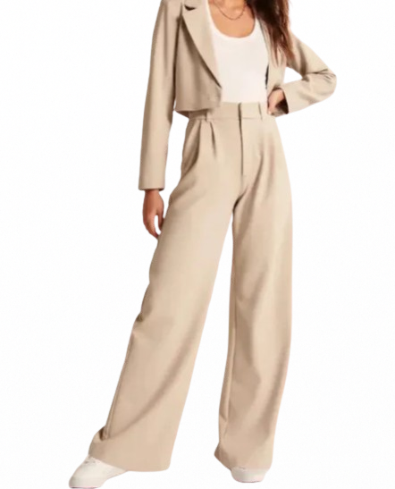 ITALIAN OLD MONEY WOMEN