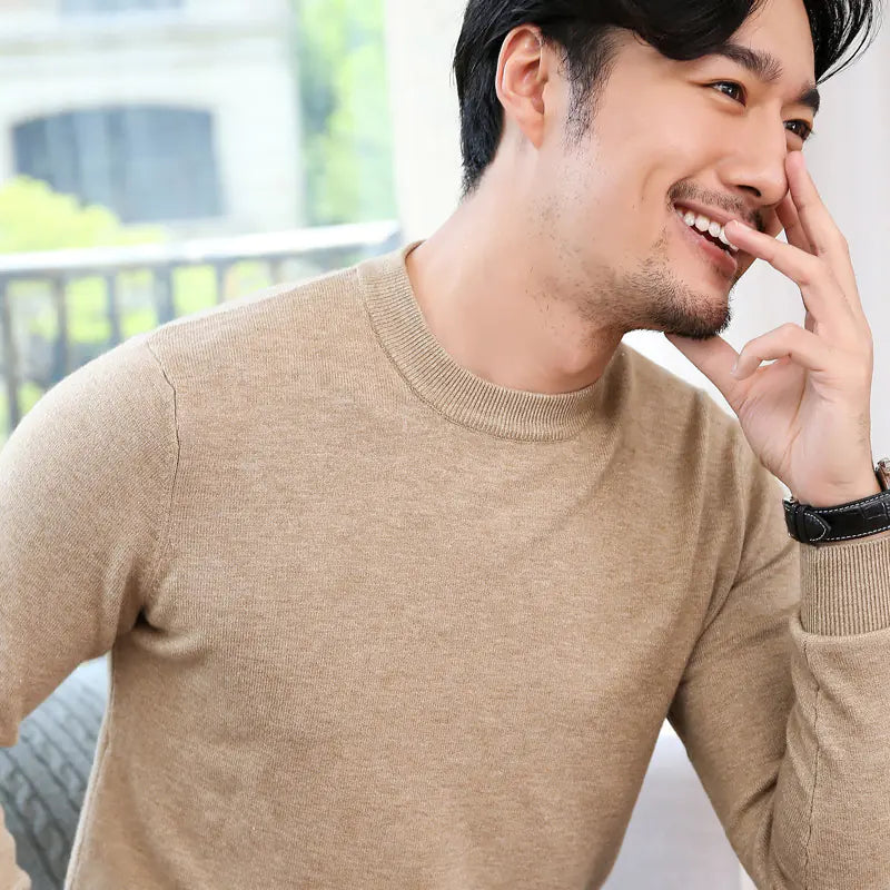 Men's Korean Style Round Neck Knit Sweater (Autumn/Winter)