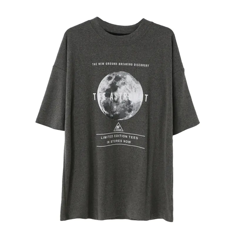 Women's Loose Fit Earth Print Short Sleeve T-Shirt