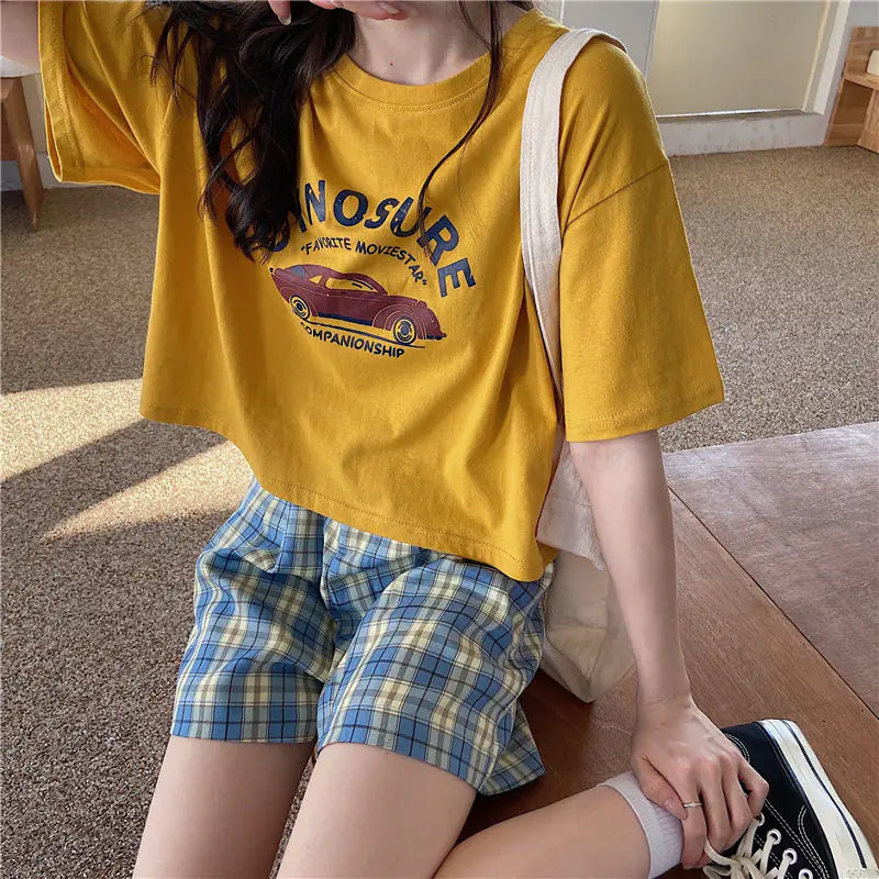 Loose Fit Short Sleeve T-Shirt for Women - Vintage Style